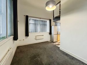 Lounge- click for photo gallery